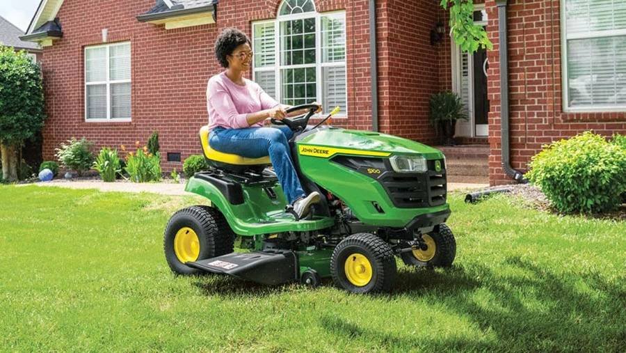 John Deere vs. Stihl 2025